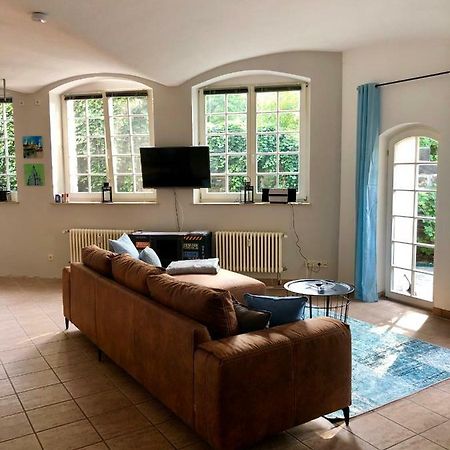Ferienwohnung Am Wasser Villa Graf Von Pfeil Dresden Bagian luar foto